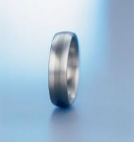 PLATINUM AND 18K WHITE GOLD 6MM BAND